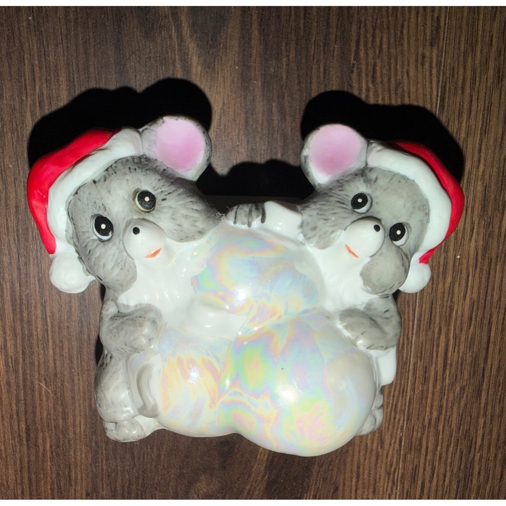 Vintage Napkin Holder Figurine Multicolor 1986 Christmas Mice